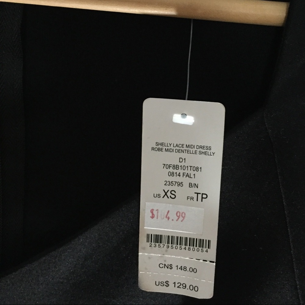 Dress - Picture 3 of 4